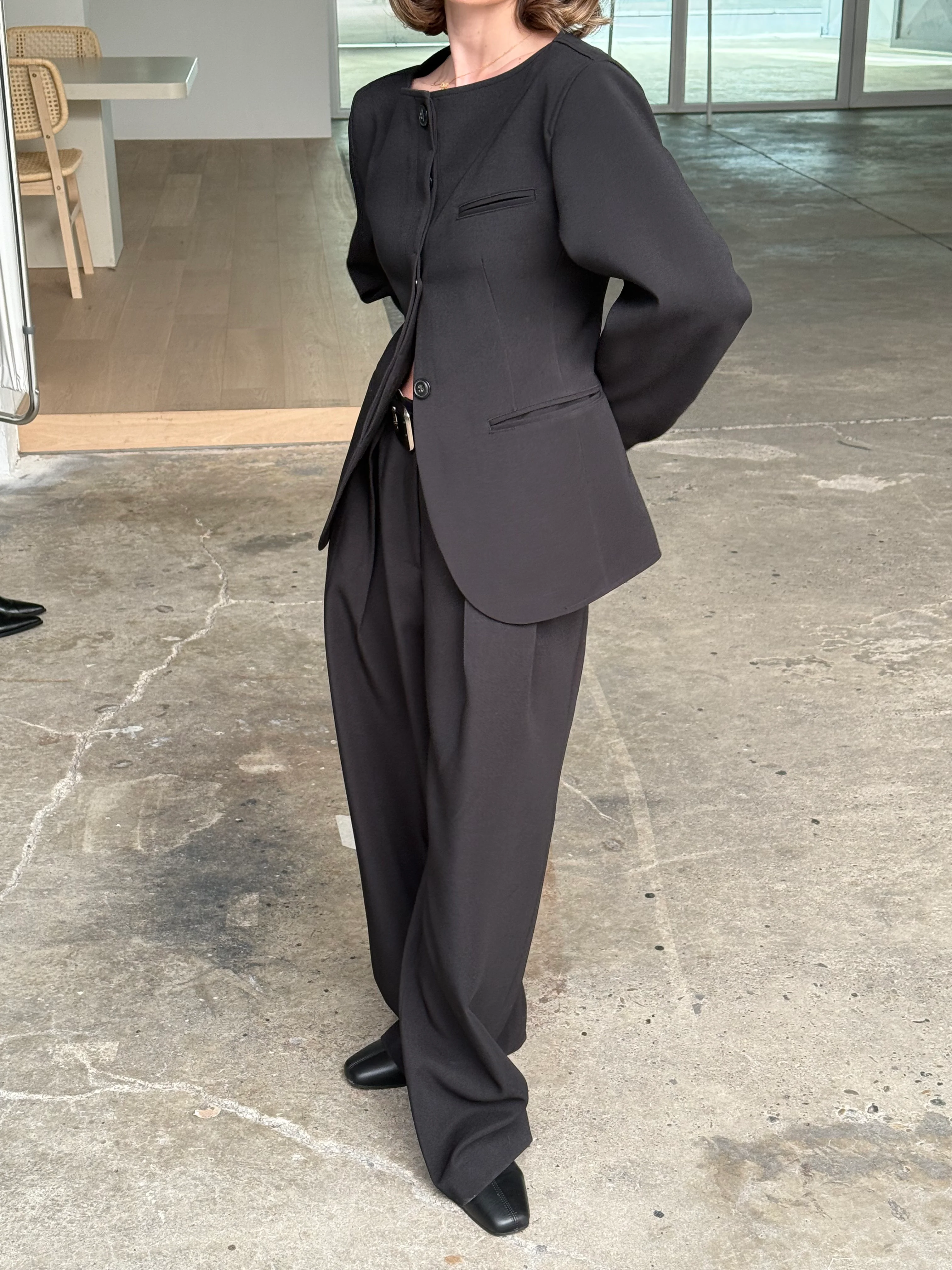 Boatneck Tailored Fitted Vest Black - Image 10