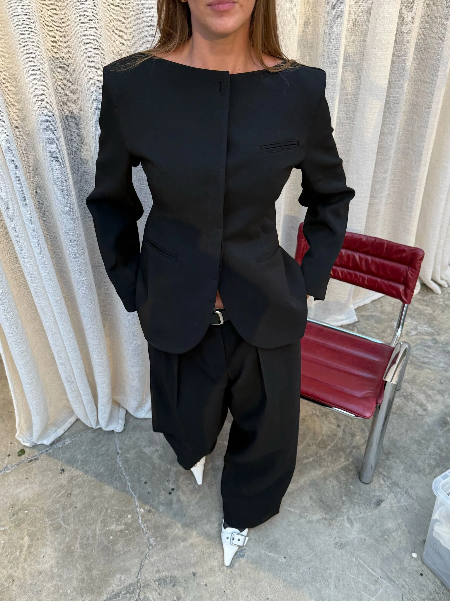 Boatneck Tailored Fitted Vest Black - Image 8
