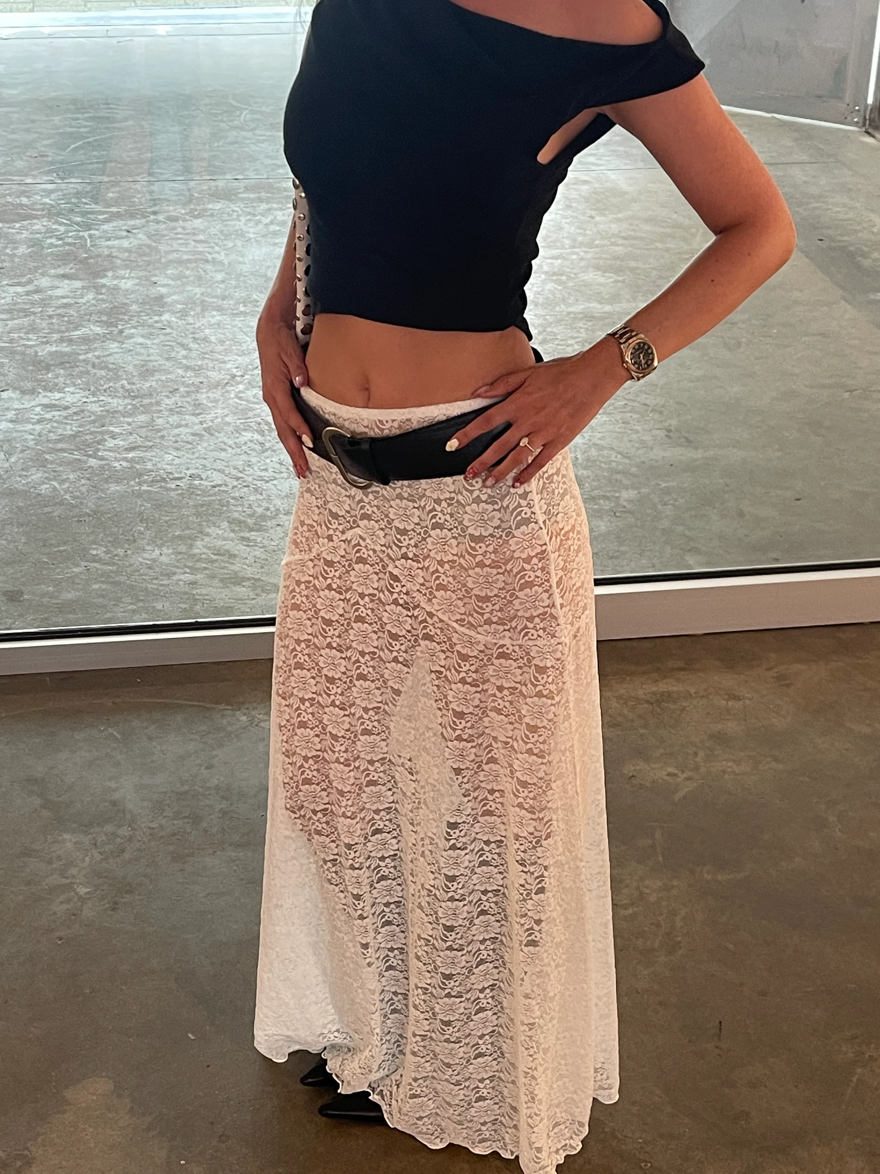 Long Lace Skirt White - Image 8